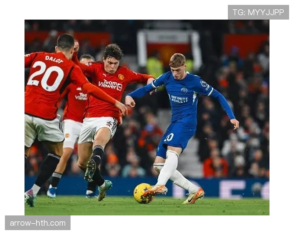 切尔西防线在高位压迫下是否频繁暴露身后空间,稳定性面临考验 切尔西防线在高位压迫下是否频繁暴露身后空间,稳定性面临考验